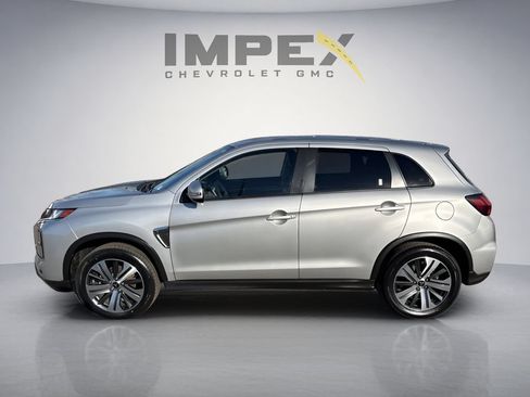 Used 2023 Mitsubishi Outlander Sport ES AWD/4WD image 2
