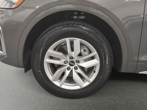 Used 2023 Audi Q5 2.0T Premium w/ Convenience Package AWD/4WD image 31