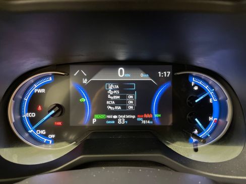 Certified 2025 Toyota RAV4 XLE AWD/4WD image 18