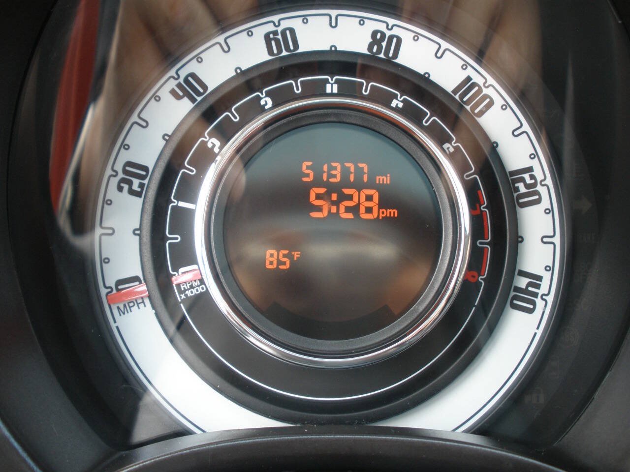 Used 2012 FIAT 500 Lounge w/ Luxury Leather Pkg FWD image 35