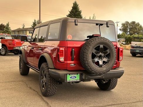 New 2025 Ford Bronco Big Bend w/ Black Diamond Package image 3