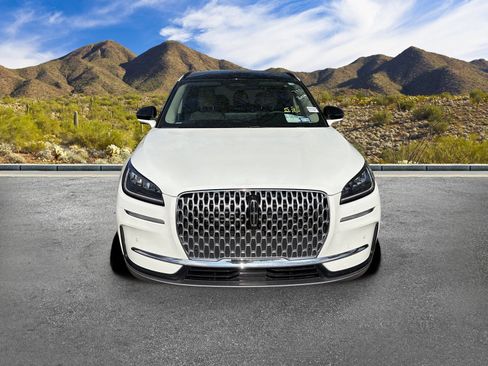 Used 2026 Lincoln Corsair Premiere FWD image 7