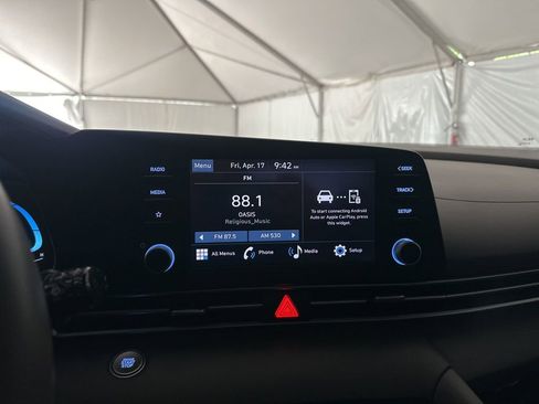 Used 2025 Hyundai Elantra Sport FWD image 20