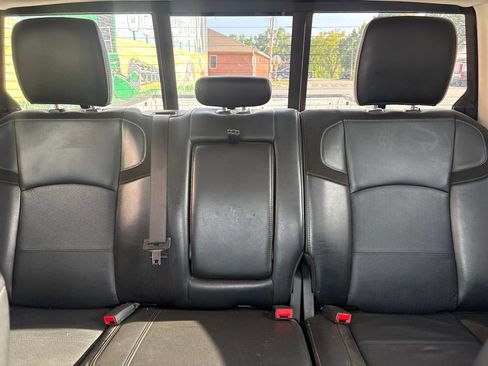 Used 2024 RAM 2500 Laramie w/ Safety Group AWD/4WD image 21