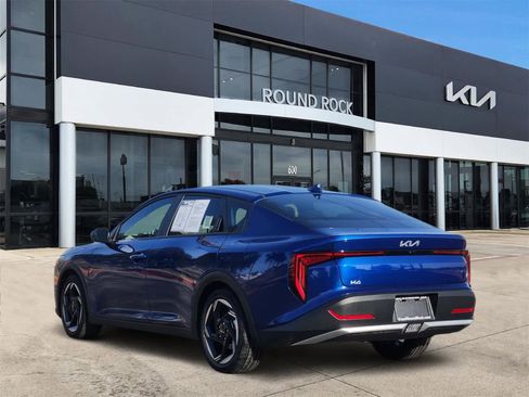 Certified 2025 Kia K4 EX image 6