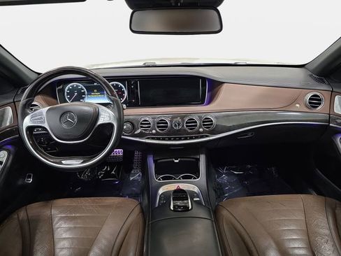 Used 2016 Mercedes-Benz S 550 Sedan image 10