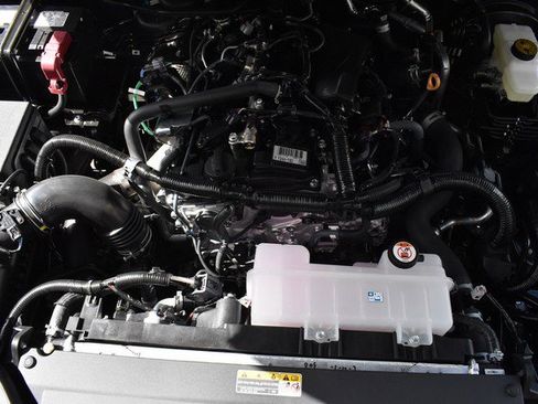 New 2025 Toyota Tacoma TRD Sport image 15