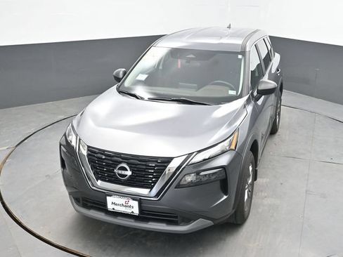 Used 2023 Nissan Rogue S AWD/4WD image 28