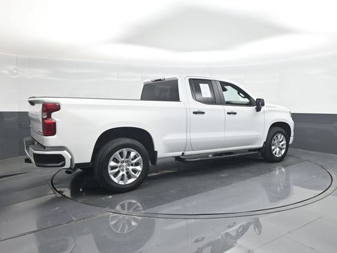Used 2024 Chevrolet Silverado 1500 Custom RWD image 15