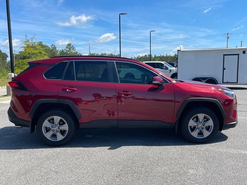 Used 2024 Toyota RAV4 XLE FWD image 20