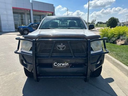 Used 2012 Toyota Tacoma 4x4 Regular Cab image 10