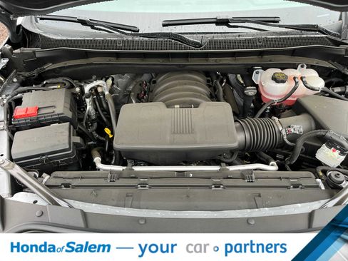 Used 2025 Chevrolet Tahoe High Country image 9