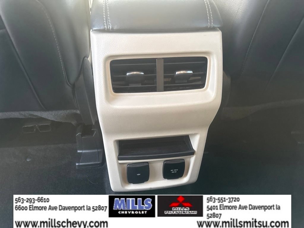 Used 2018 Ford Edge Titanium w/ Technology Package AWD/4WD image 19
