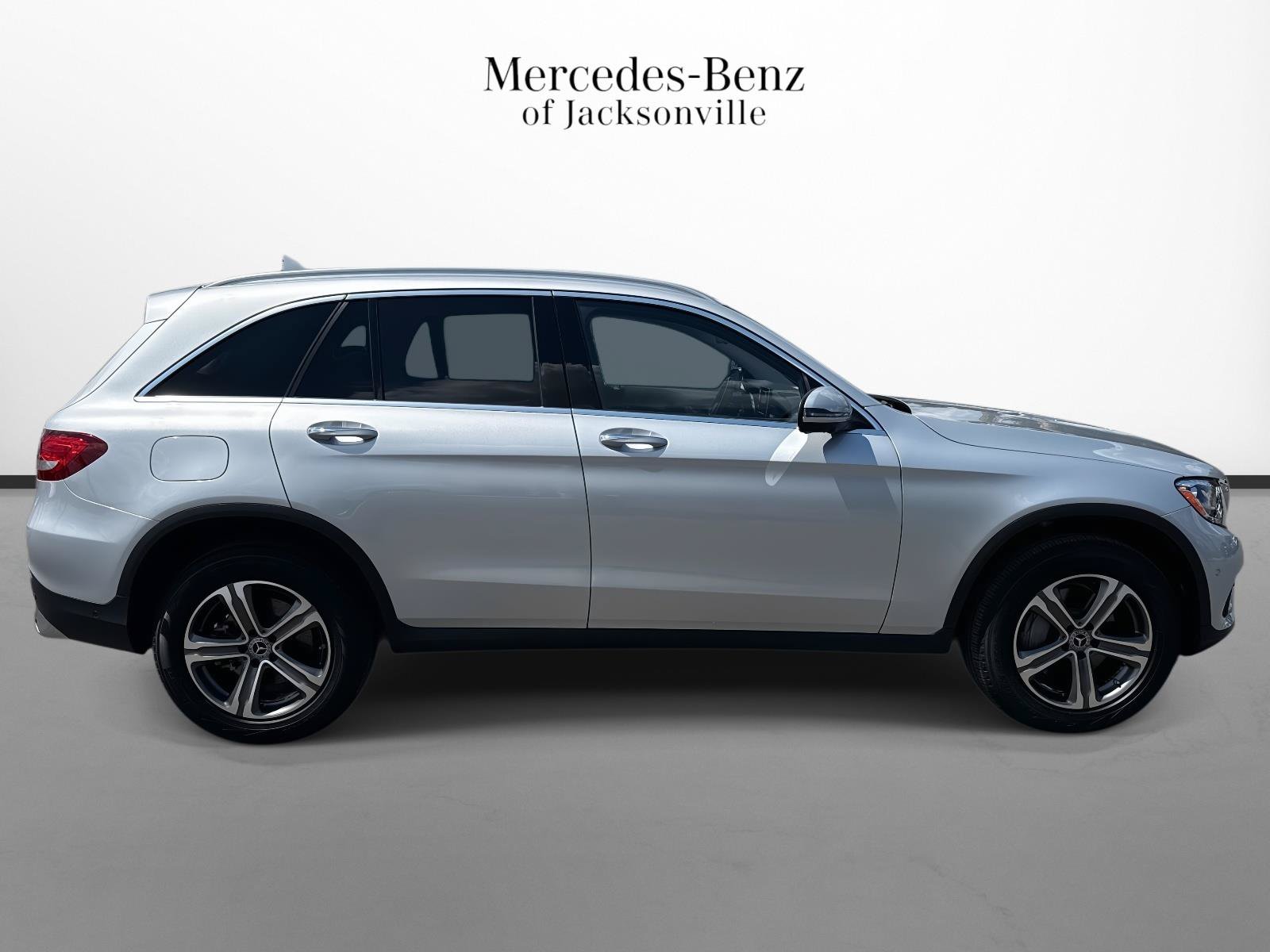 Used 2019 Mercedes-Benz GLC 300 image 2