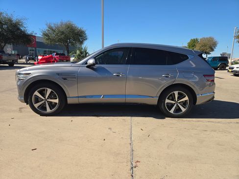 Used 2023 Genesis GV80 2.5T w/ Advanced Package image 4