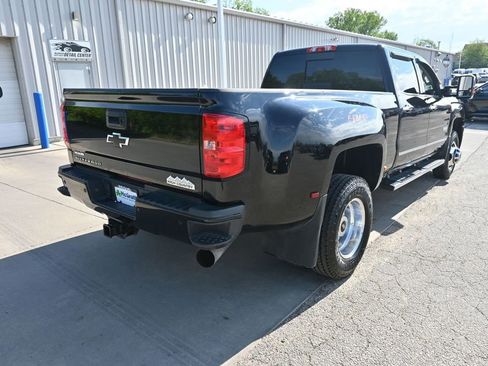 Used 2018 Chevrolet Silverado 3500 High Country AWD/4WD image 10