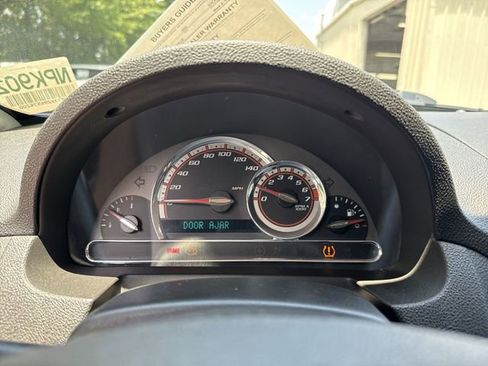 Used 2009 Chevrolet HHR SS FWD image 18