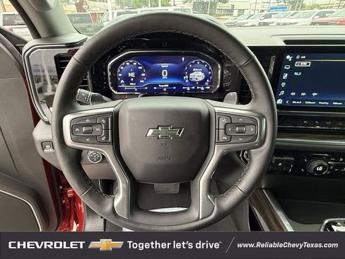 Used 2025 Chevrolet Silverado 1500 RST w/ Convenience Package II RWD image 13