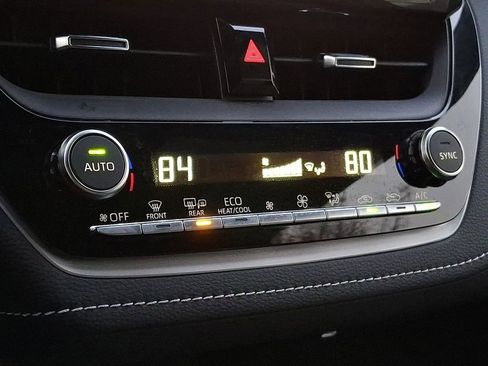 Used 2025 Toyota Corolla XSE image 14