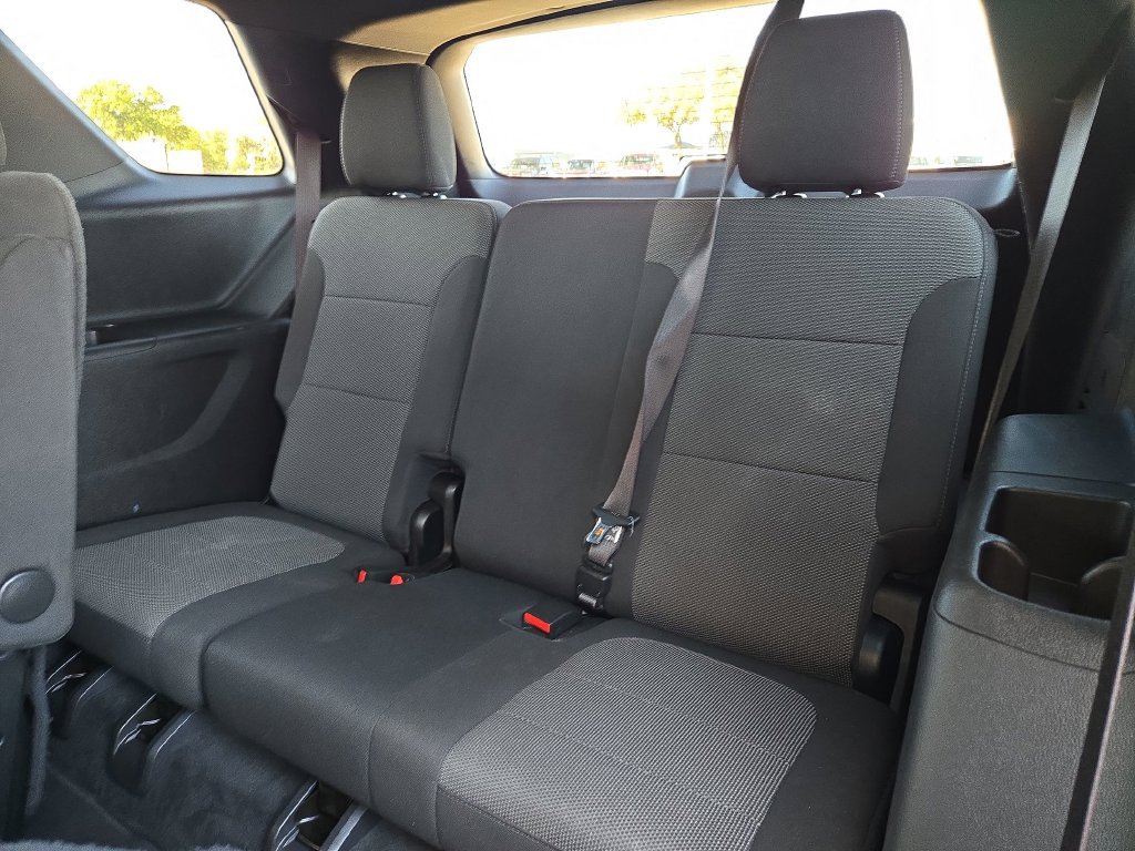 Used 2023 Chevrolet Traverse LT AWD/4WD image 15