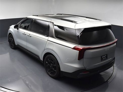 Certified 2025 Kia Carnival SX Prestige image 50