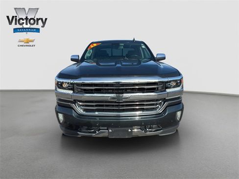 Used 2018 Chevrolet Silverado 1500 High Country image 2