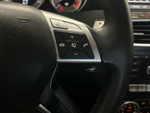 Used 2013 Mercedes-Benz C 300 4MATIC Sedan image 38