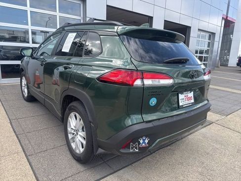 Used 2024 Toyota Corolla Cross LE w/ Black Badges Package (TMS) AWD/4WD image 5