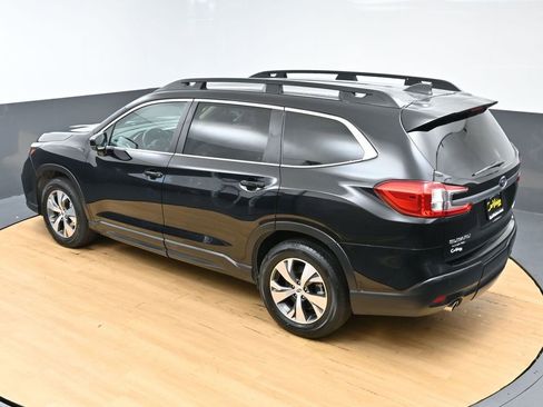 Used 2025 Subaru Ascent Premium image 18