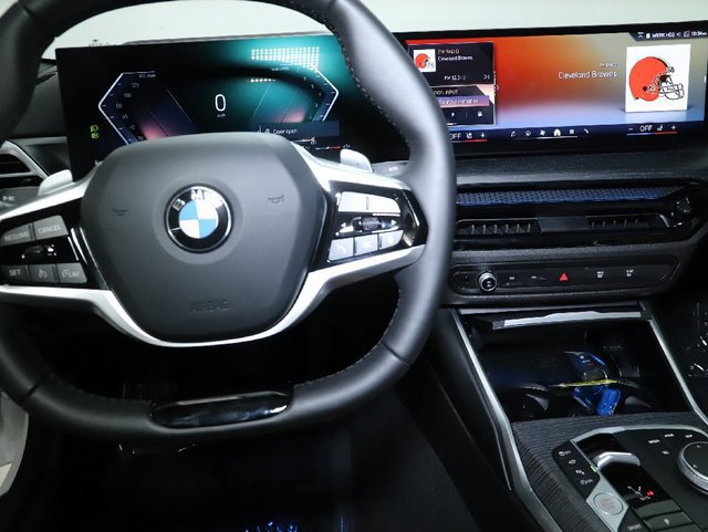 Used 2025 BMW 230i xDrive Coupe w/ Premium Package AWD/4WD image 31
