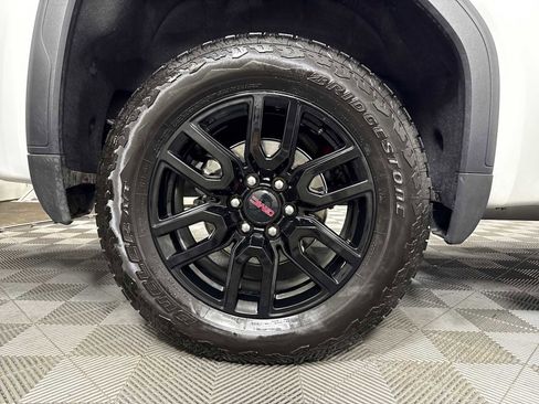 New 2025 GMC Sierra 1500 Elevation w/ Elevation Premium Package image 30