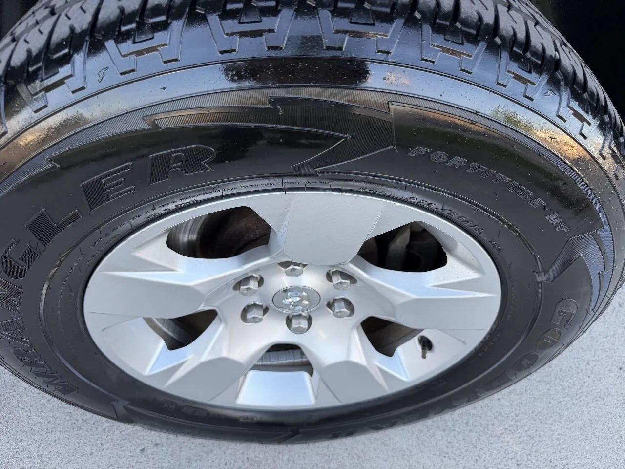 Used 2019 RAM 1500 Big Horn AWD/4WD image 44
