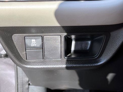 Certified 2023 Honda HR-V LX image 15