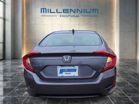 Certified 2017 Honda Civic EX image 4