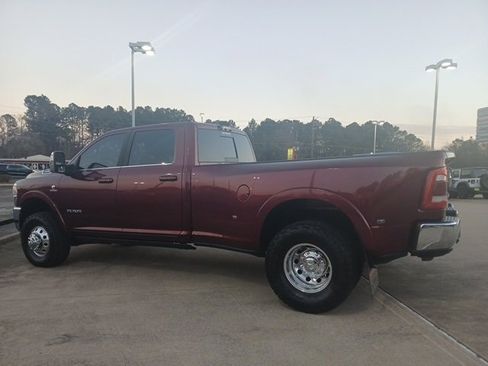 Used 2024 RAM 3500 Limited w/ Towing Technology Group image 8