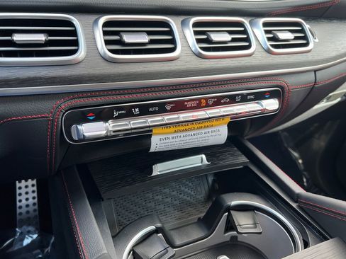 New 2026 Mercedes-Benz GLE 53 AMG 4MATIC Coupe image 29