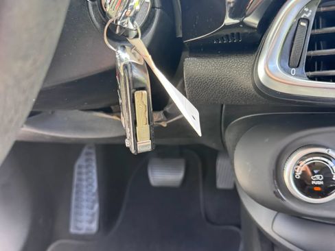 Used 2016 FIAT 500X Pop FWD image 18