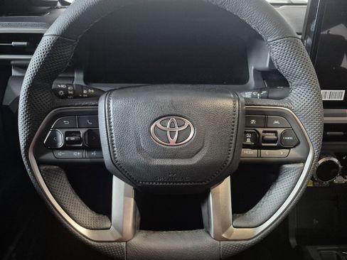 New 2026 Toyota Tacoma SR5 AWD/4WD image 18