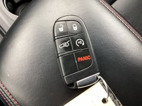 Used 2023 Dodge Durango GT image 38