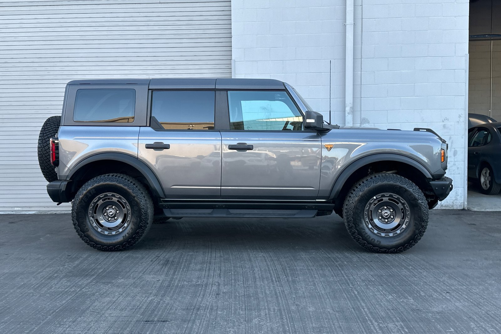 Certified 2024 Ford Bronco Badlands AWD/4WD image 2