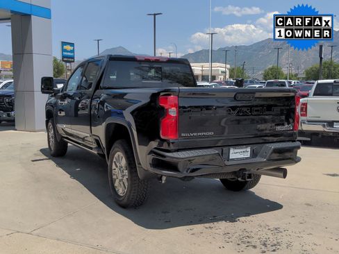 Used 2024 Chevrolet Silverado 2500 High Country w/ High Country Premium Package image 4