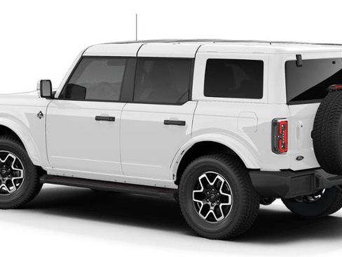 New 2026 Ford Bronco Outer Banks image 27