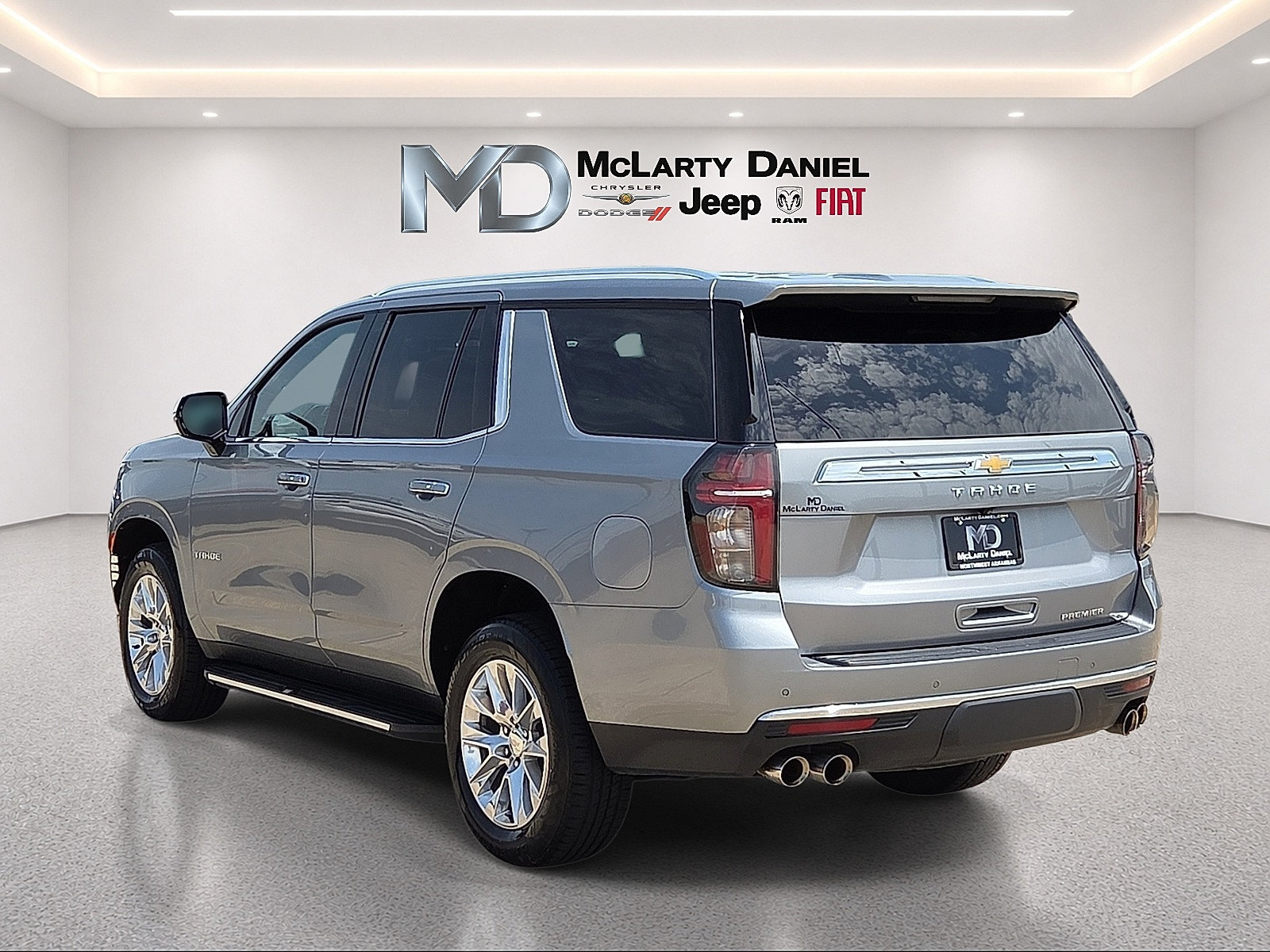 Used 2024 Chevrolet Tahoe Premier RWD image 4