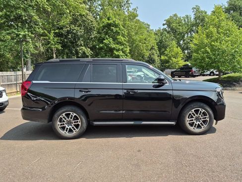 New 2026 Ford Expedition Active AWD/4WD image 5