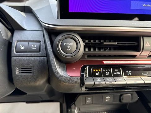 New 2026 Toyota Prius Plug-In Hybrid image 17