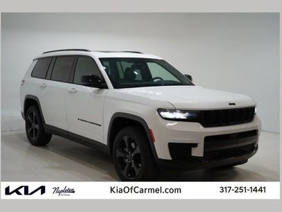 Used 2023 Jeep Grand Cherokee L Laredo