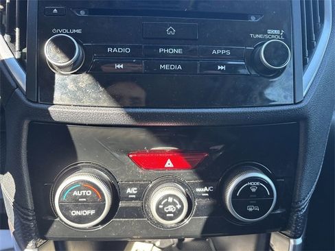 Used 2023 Subaru Forester Premium image 17