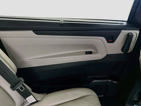 Used 2025 Honda Odyssey EX-L image 27