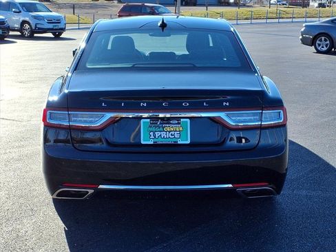 Used 2018 Lincoln Continental w/ Equipment Group 500A image 25