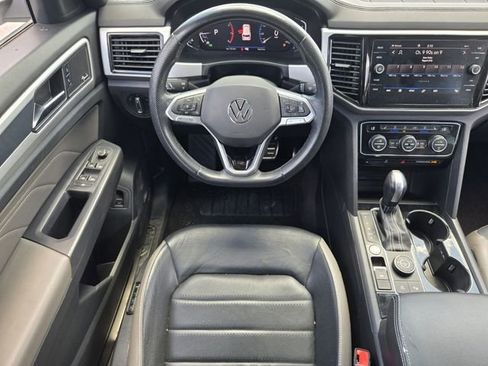 Used 2021 Volkswagen Atlas Cross Sport SEL Premium R-Line w/ Cross Sport MDO Package AWD/4WD image 14